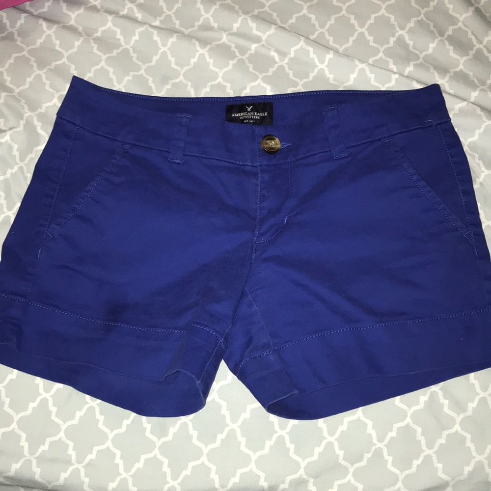 💙American eagle khaki shorts 💙